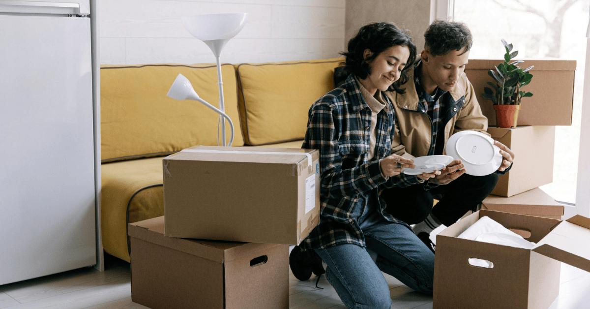 Employee Relocation Packages: What to Offer for Top Talent